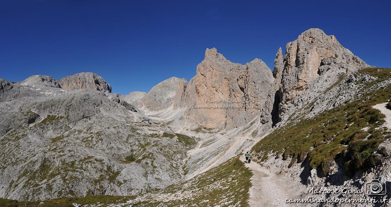 039 Val Duron Lago e Rifugio Antermoia.jpg